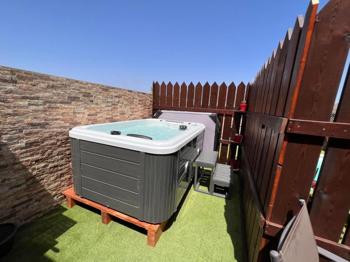 Estudio Agradable, Con Jacuzzi, Terraza Y Barbacoa, Totalmente Independiente Lejlighed Corralejo Eksteriør billede